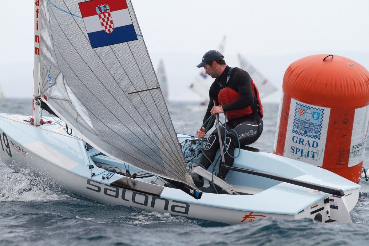 Ivan Kljaković Gašpić europski je prvak klase Finn 2015.!