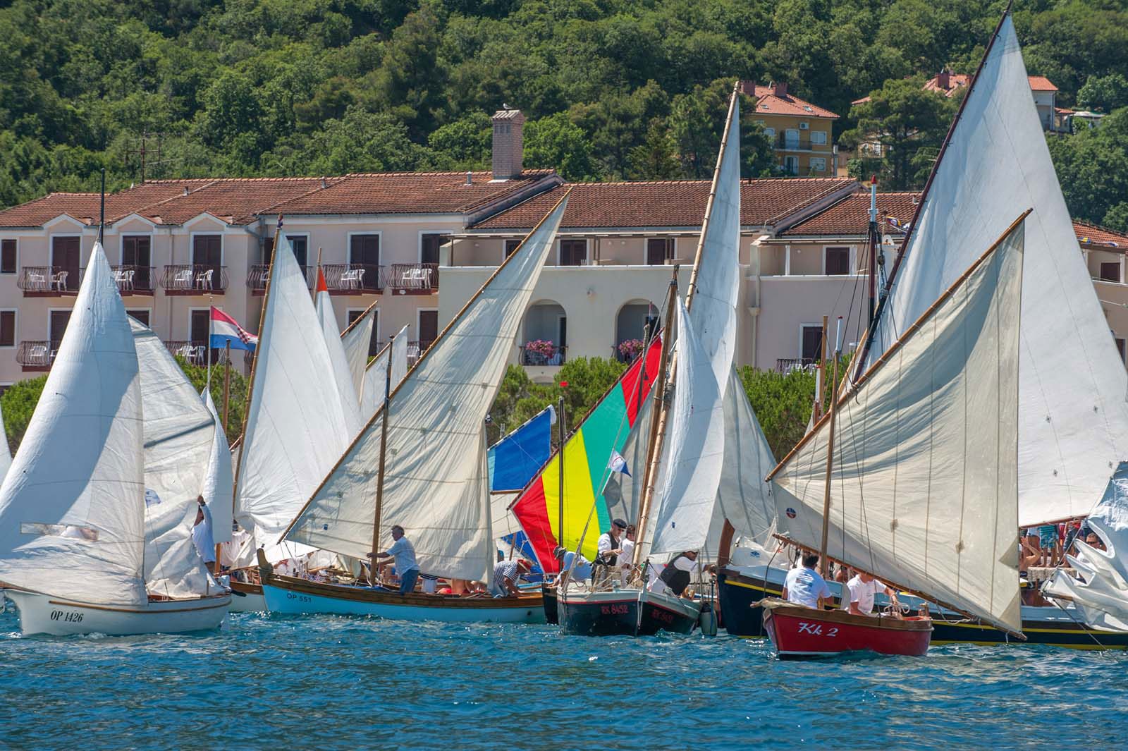 Mala barka Mošćeničke Drage