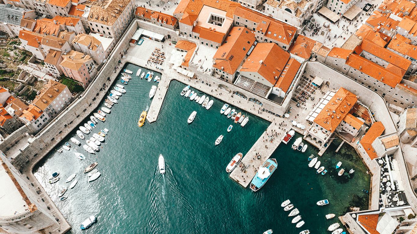 Južna Dalmacija ima sve uvjete za postati najprestižnijom nautičkom regijom Mediterana, zaključak je vodećih ljudi hrvatskog turističkog sektora