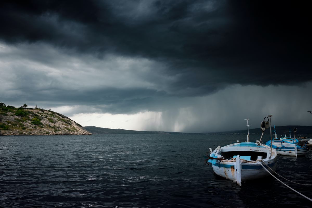 I Meteorološki tsunamiji uzrokuju 'pjevanje mora' i poremećaje u jonosferi