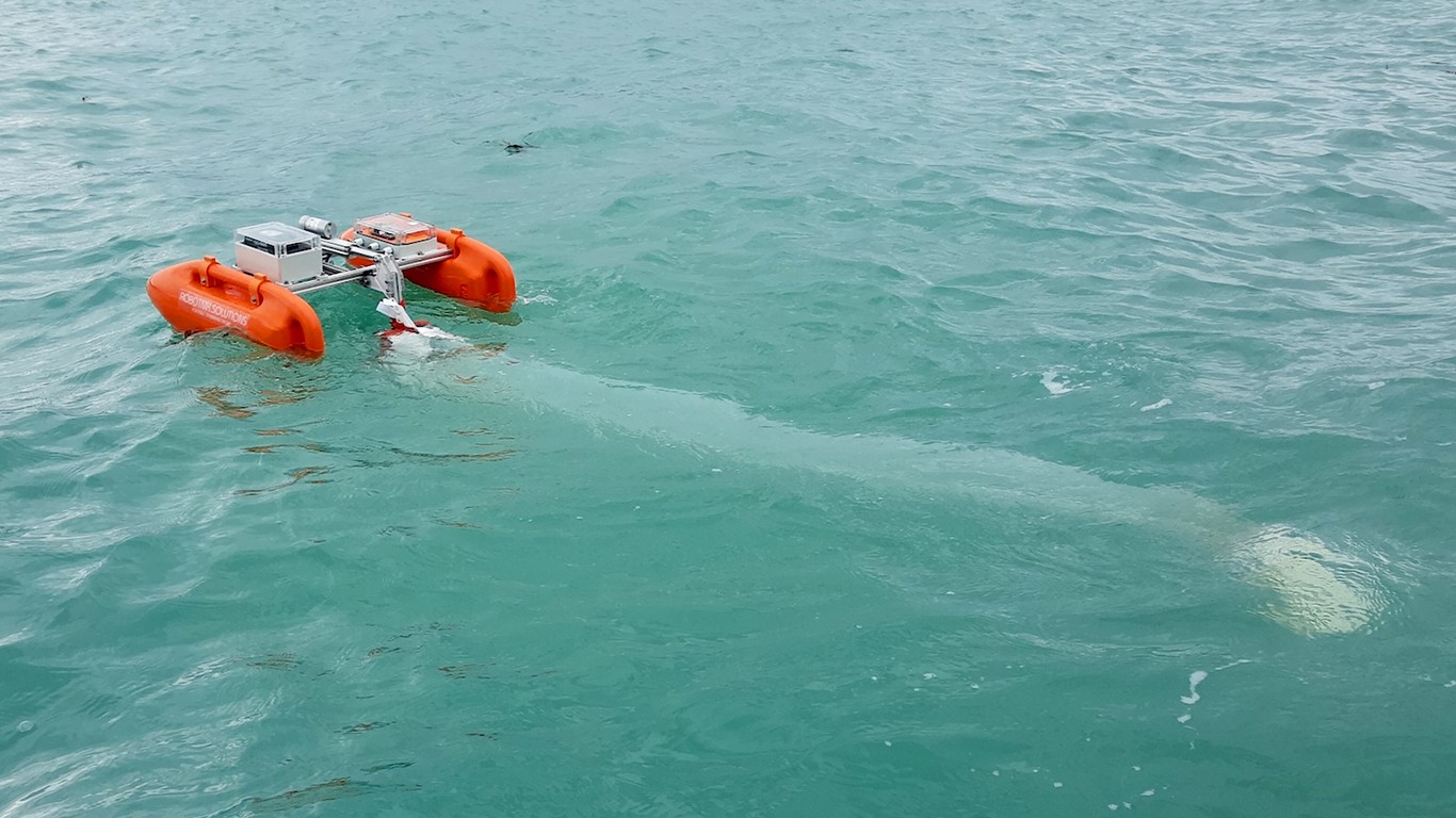 Tehnologija za čisto more: Roboti i autonomna plovila za čišćenje otpada