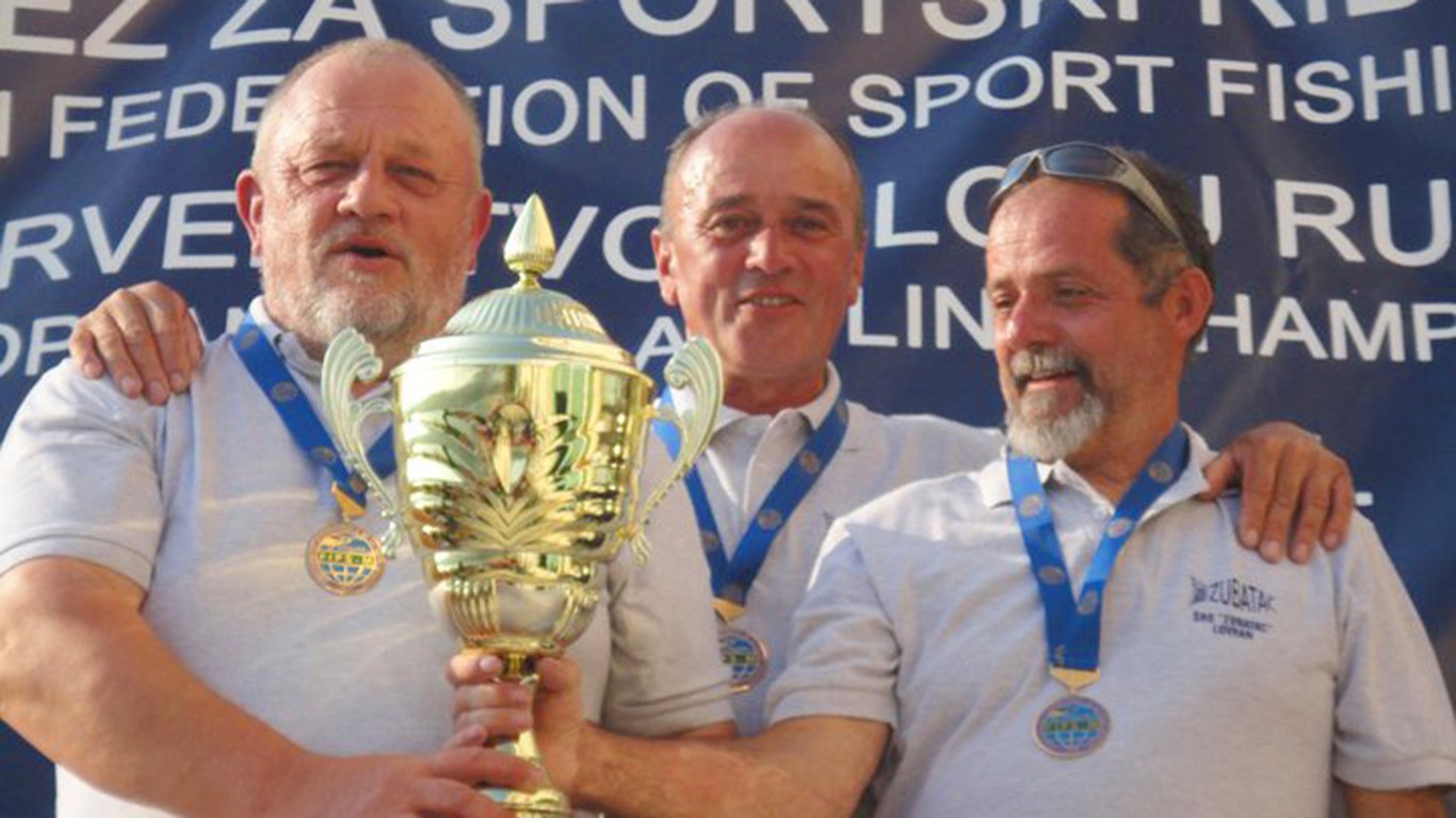 (Ne)sportski ribolov: Pomoću “kiropraktike” i “naparfumirane” ješke do pobjede na natjecanju ribolovaca