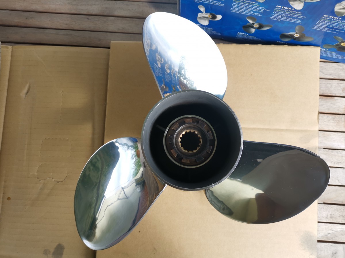 Propela Solas New Saturn 13x19