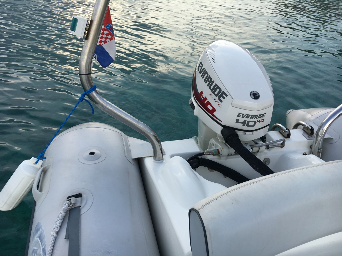 Bombard Explorer SB 480