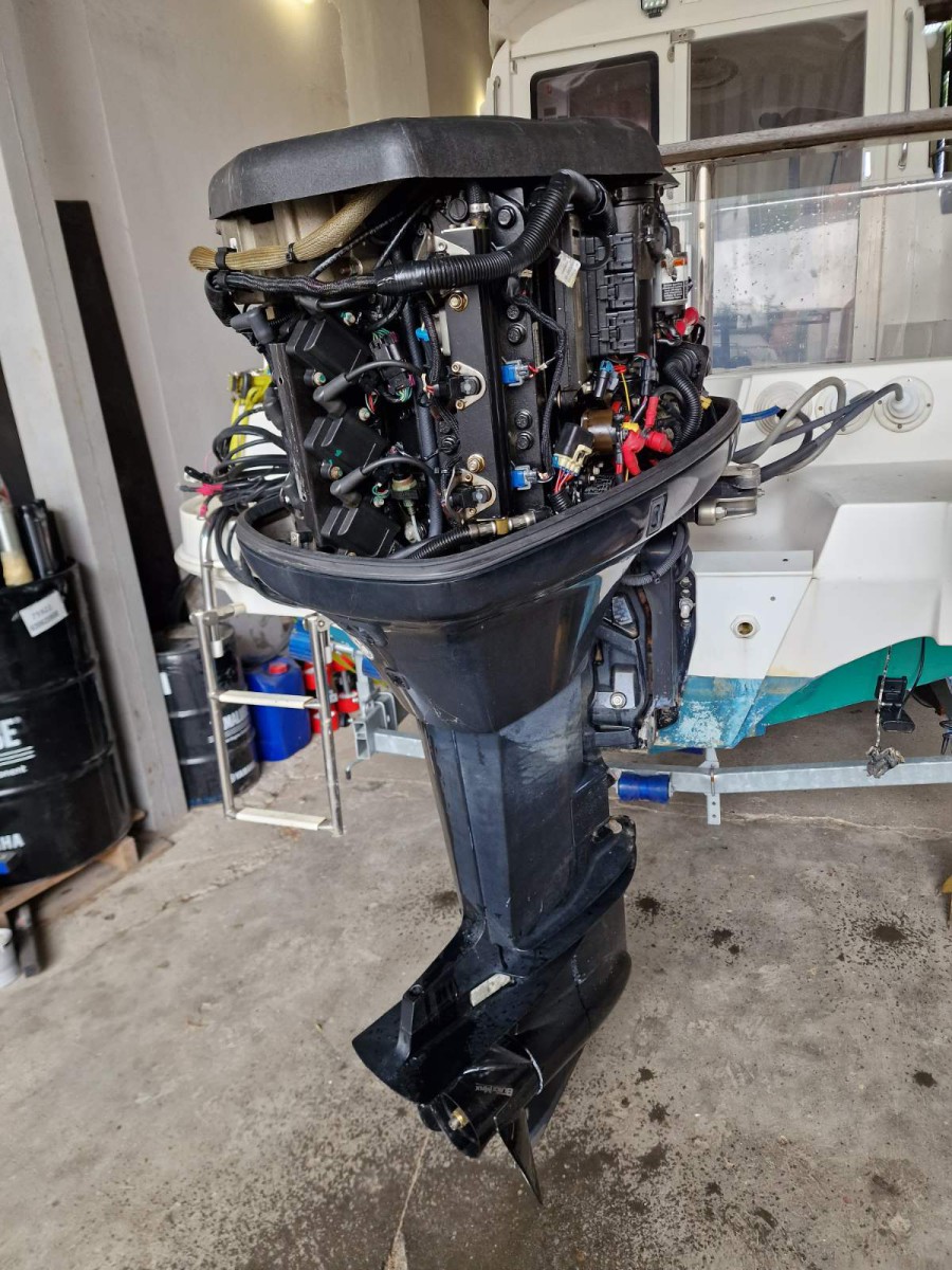 Prodajem Mercury Optimax 135 ks